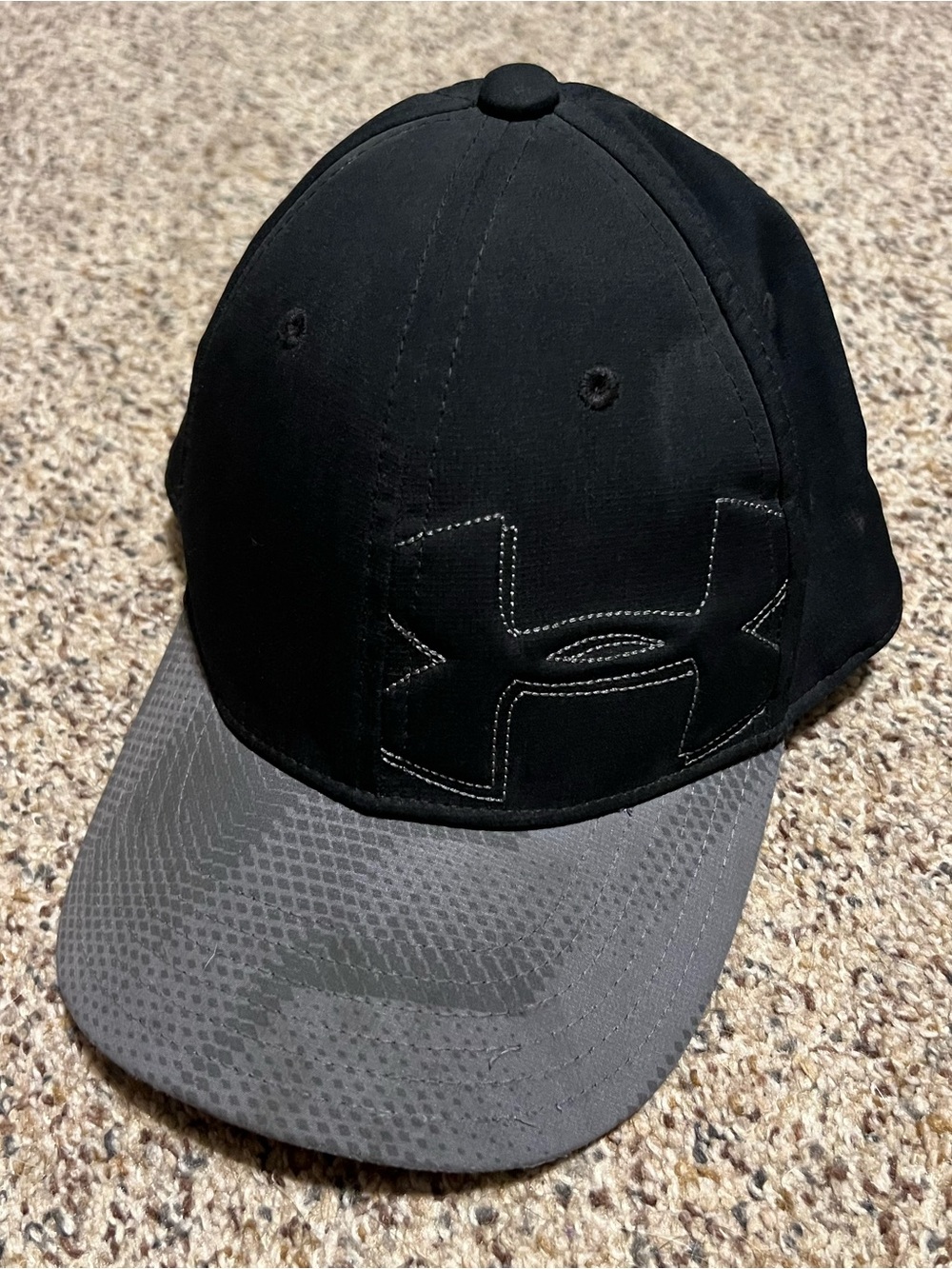 Youth under armor hat